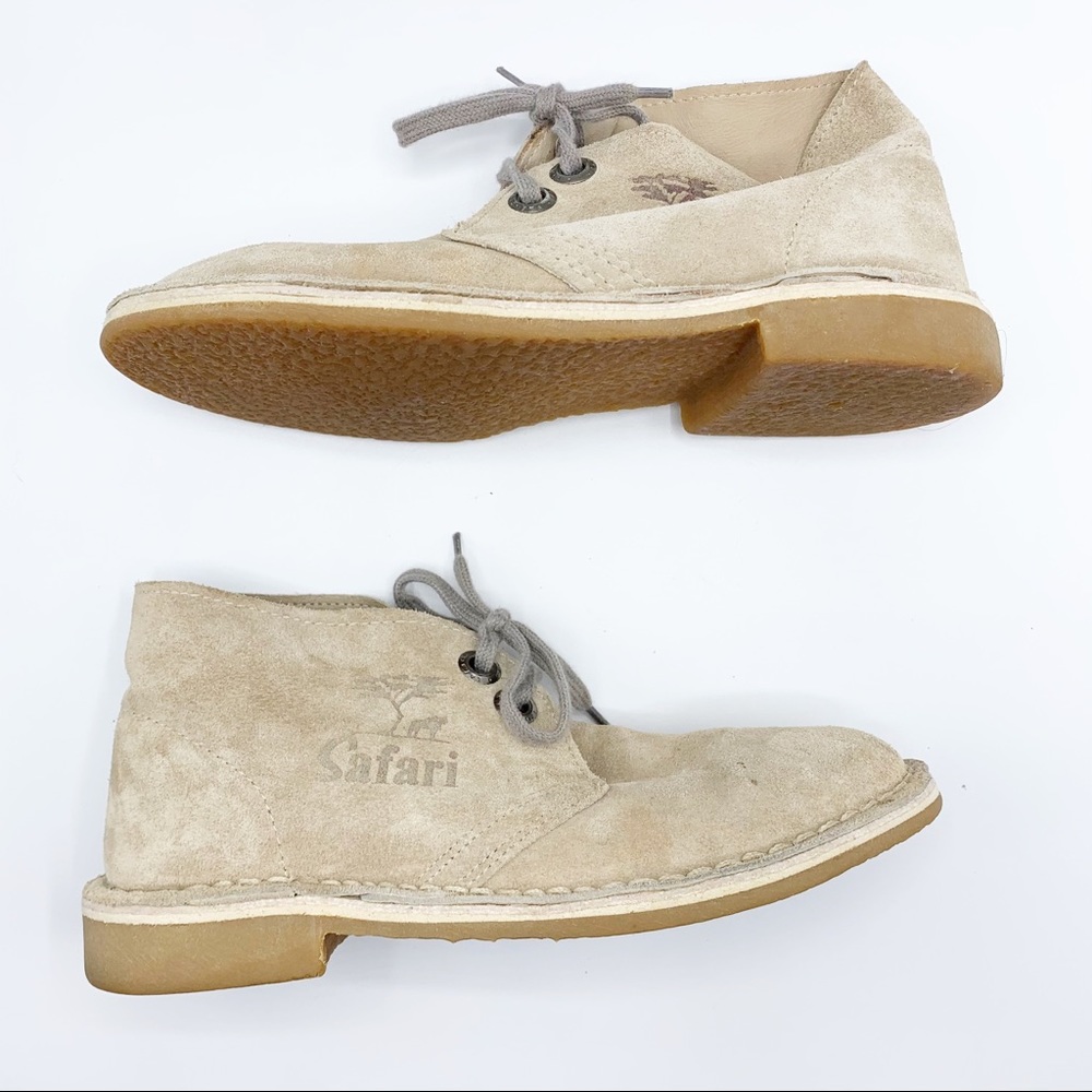 🥾Taupe Suede Ankle Boots with Lace-Up Detail - Picture 5 of 13